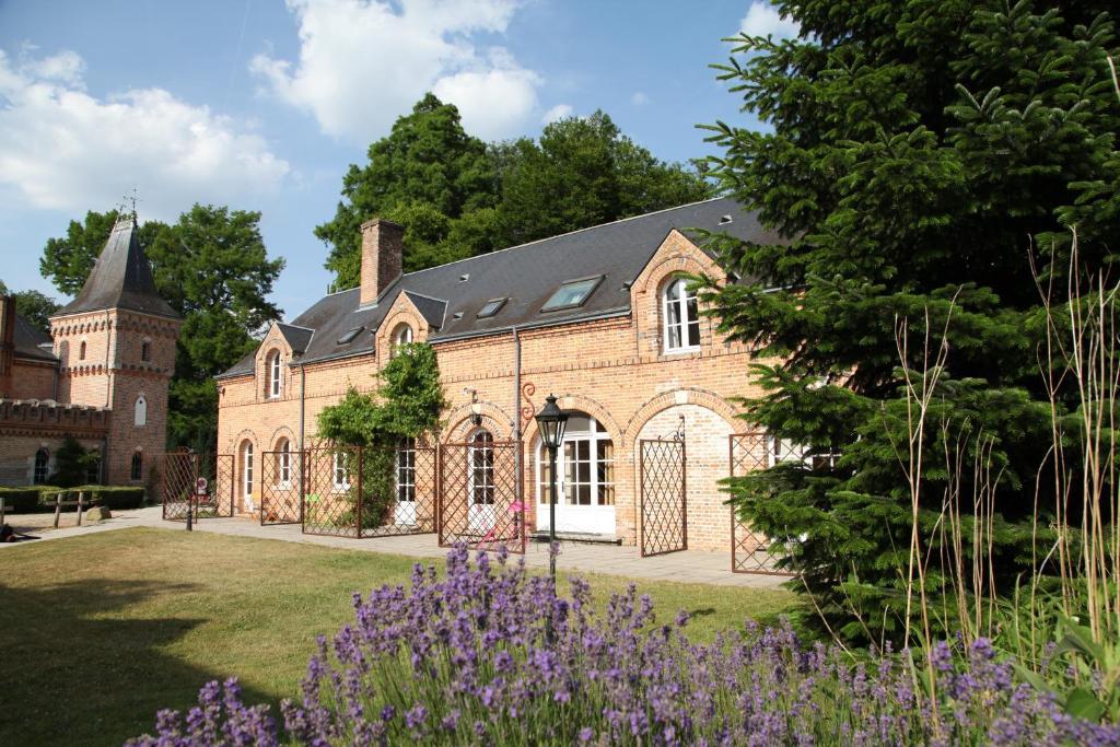 Hostellerie Du Chateau Les Muids La Ferte-Saint-Aubin Ngoại thất bức ảnh
