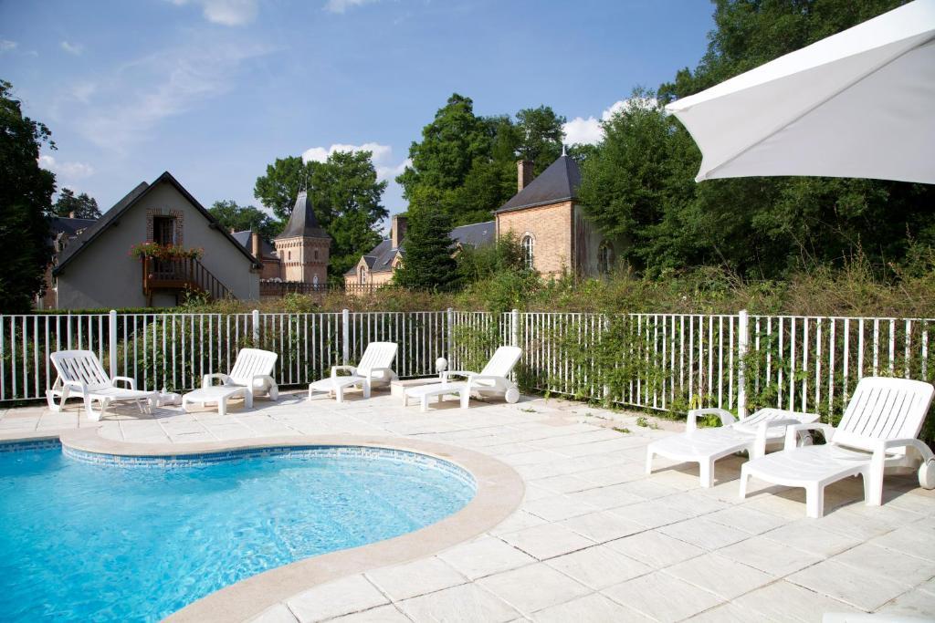 Hostellerie Du Chateau Les Muids La Ferte-Saint-Aubin Ngoại thất bức ảnh