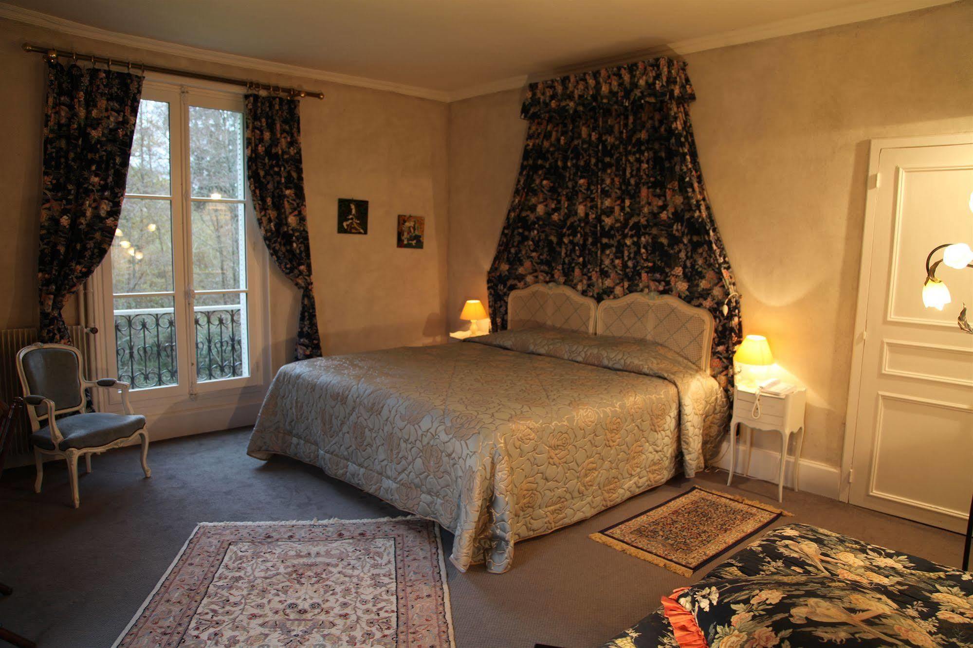 Hostellerie Du Chateau Les Muids La Ferte-Saint-Aubin Ngoại thất bức ảnh